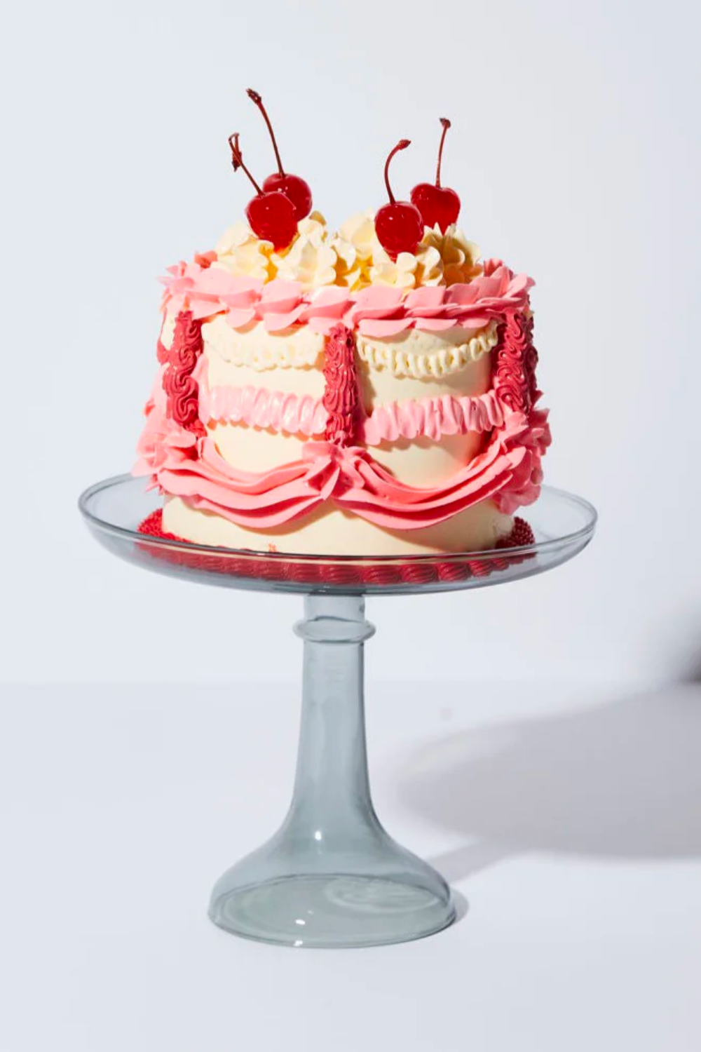 THE BUTLER CAKE STAND IN CHARCOAL