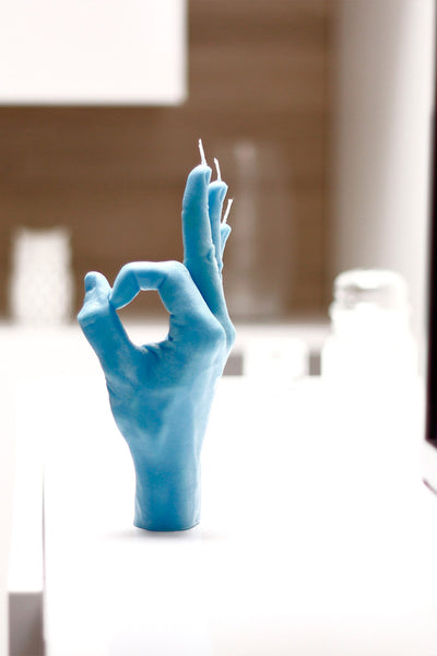 "OK" HAND GESTURE CANDLE BLUE